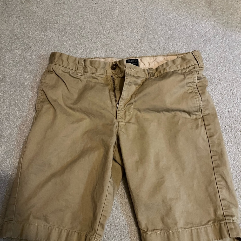 32W j Crew khaki shorts